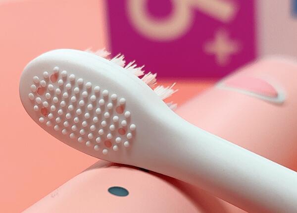 干貨！寶寶幾歲用電動(dòng)牙刷？很多家長們都想錯(cuò)了！