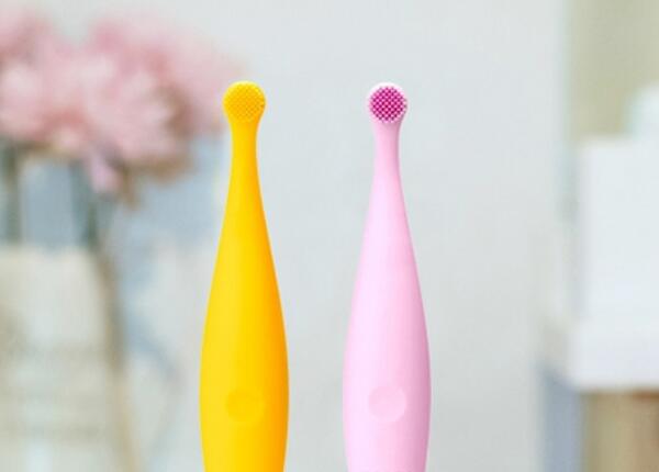 如何挑選兒童電動(dòng)牙刷？為孩子選擇適合電動(dòng)牙刷的幾大要點(diǎn)