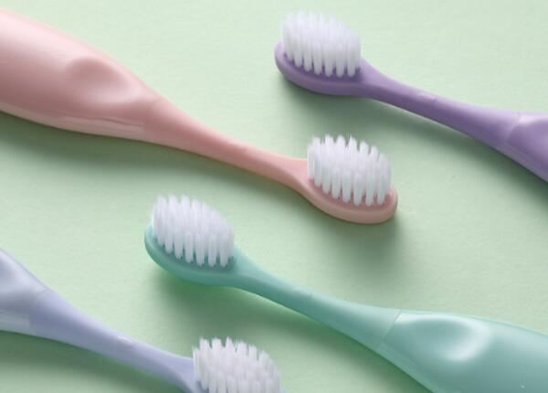 50塊錢的手動牙刷能用多久？真正的答案，嚇你一跳！