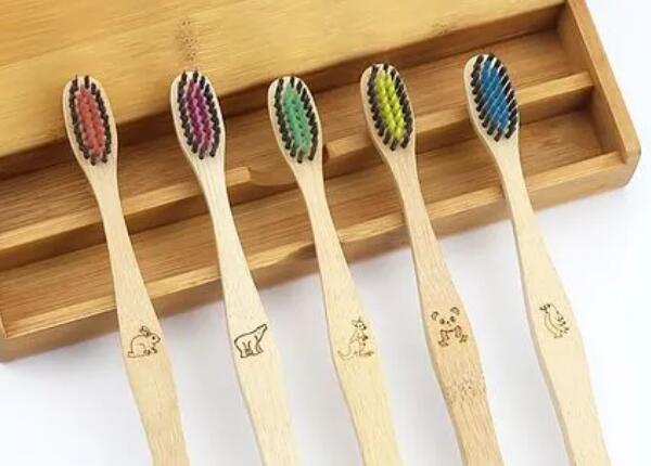 豬鬃刷毛手動(dòng)牙刷 豬鬃刷毛手動(dòng)牙刷