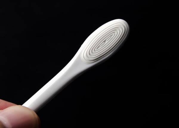 電動(dòng)牙刷清潔器的幾大用途 電動(dòng)牙刷清潔器的幾大用途