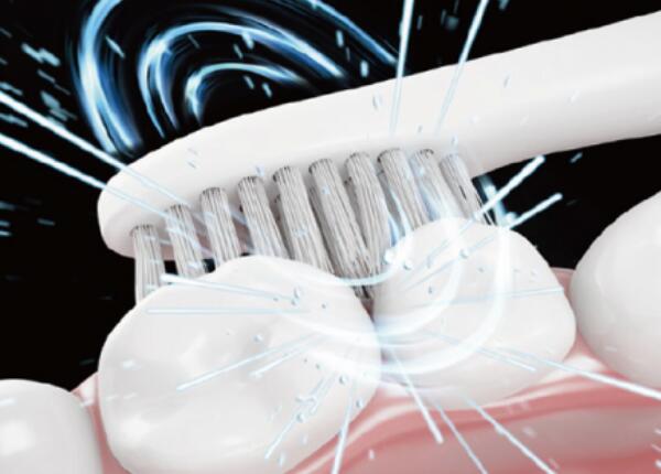 使用電動(dòng)牙刷正確操作 使用電動(dòng)牙刷正確操作