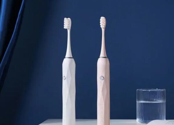網(wǎng)購電動(dòng)牙刷的實(shí)用指南 網(wǎng)購電動(dòng)牙刷的實(shí)用指南