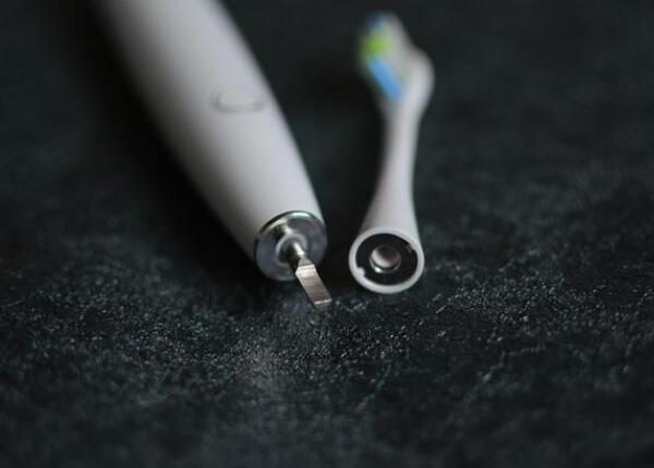 怎么樣使用小米電動牙刷？小米電動牙刷使用正確方法分享