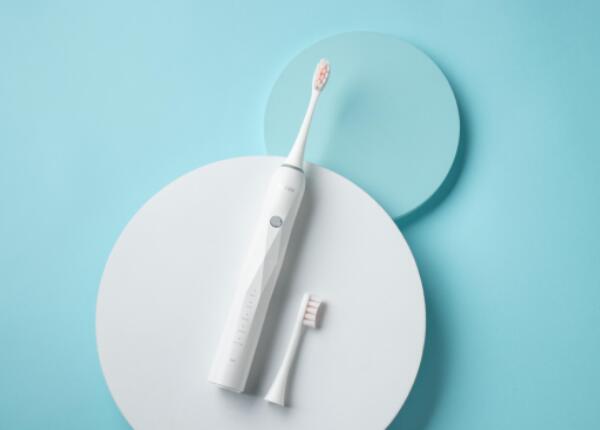 牙刷長的好還是寬的好用 牙刷長的好還是寬的好用