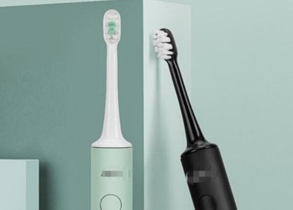 用電動(dòng)牙刷真的可以刷得更干凈嗎？用電動(dòng)牙刷告別牙縫難題！
