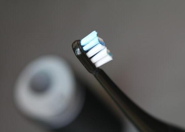 電動(dòng)牙刷刷頭沒(méi)有細(xì)毛怎么辦？解決特殊問(wèn)題方法