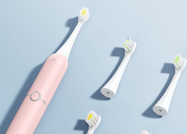 電動(dòng)牙刷頭買適配還是原裝？電動(dòng)牙刷刷頭就這樣選！